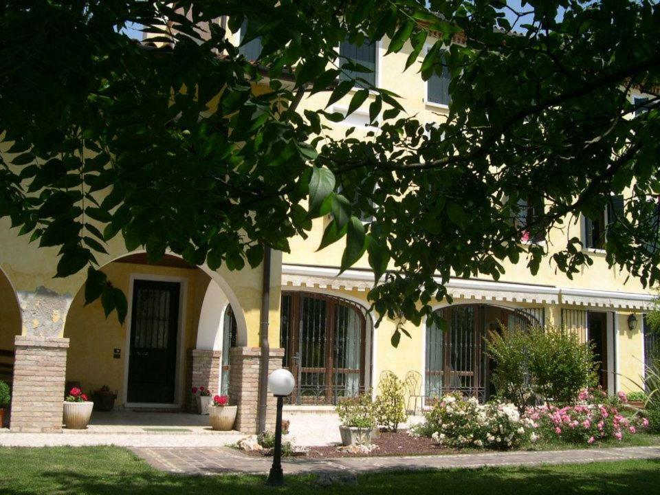 산도나디피아베 Ca L'Oasi B&B 외부 사진